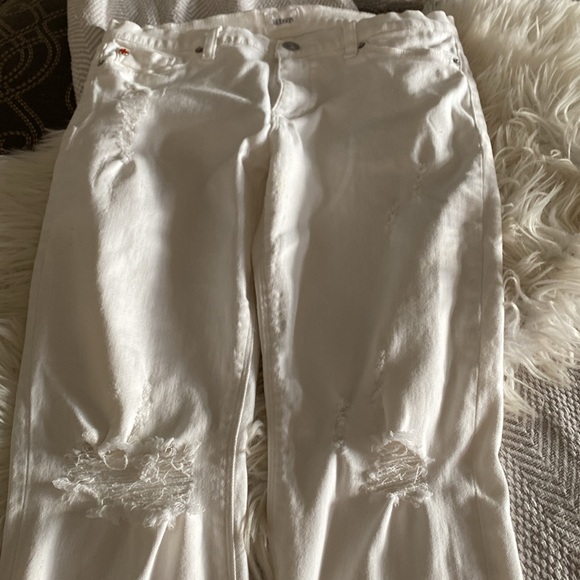 Hudson Nico Mid-rise Super Skinny Jeans. White. Distressed. Size 30 - Picture 9 of 11